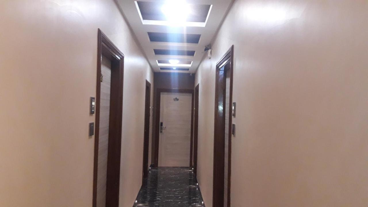 Shine Hospitality Hotel Mumbai Exterior photo